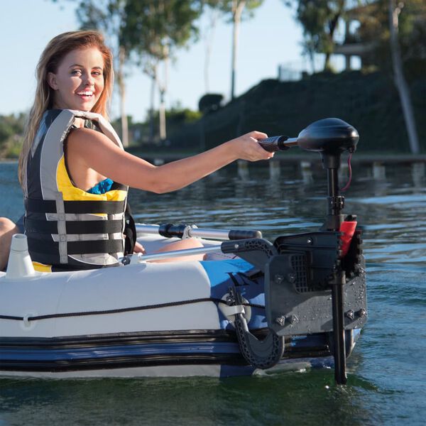 Intex Uistelumoottori 420 W 68631