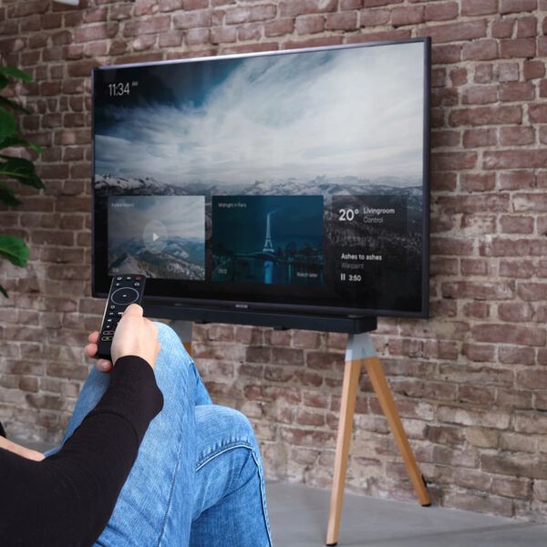 One For All Falcon TV-taso 32" - 70" vaaleanruskea