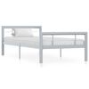Grey_and_white