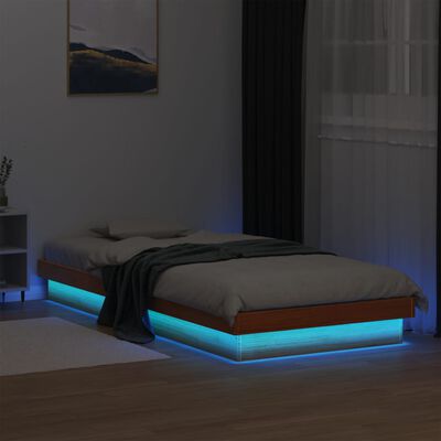 vidaXL LED-sängynrunko vahanruskea 100x200 cm täysi mänty