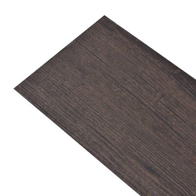 vidaXL Itsekiinnittyvät PVC-lattialankut 2,51 m² 2 mm tummanruskea