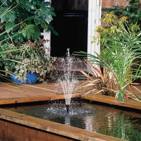 Hozelock Suihkul&auml;hteen pumppu Cascade 700 l/h