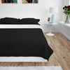 vidaXL Kaksipuolinen tikattu p&auml;iv&auml;peite 230x260 cm musta ja valkoinen