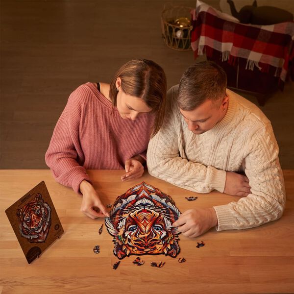 UNIDRAGON Puupalapeli 700 palaa Lovely Tiger Royal Size 45x56 cm