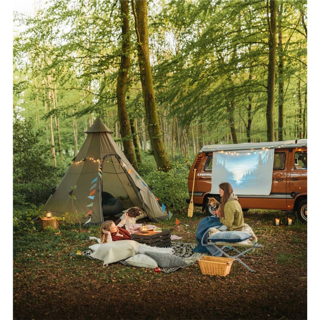 Easy Camp Moonlight 8-hengen tiipii teltta